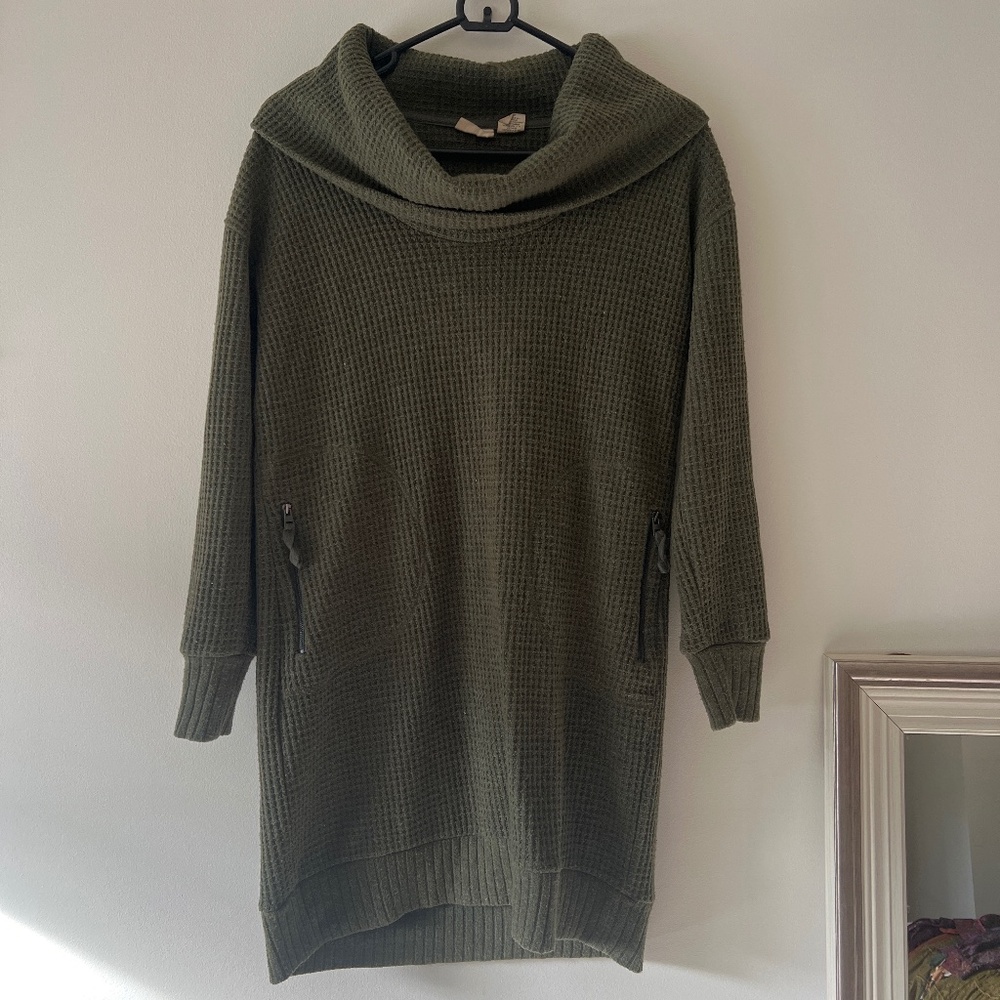 Sweater dress